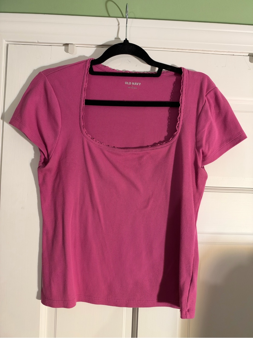 Old Navy Bright Pink Scoop-Neck Short Sleeve Top